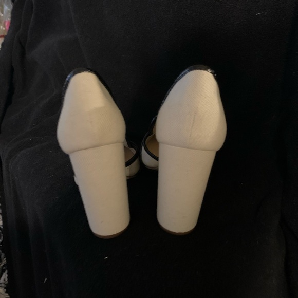 Pumps - Picture 4 of 4